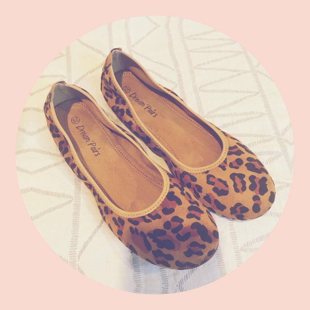 dream pairs leopard print flats shoes 8.5
